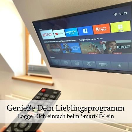 Zentrale 1-Zimmer-Ferienwohnung Mit Digitalem Check In Hof  Bagian luar foto
