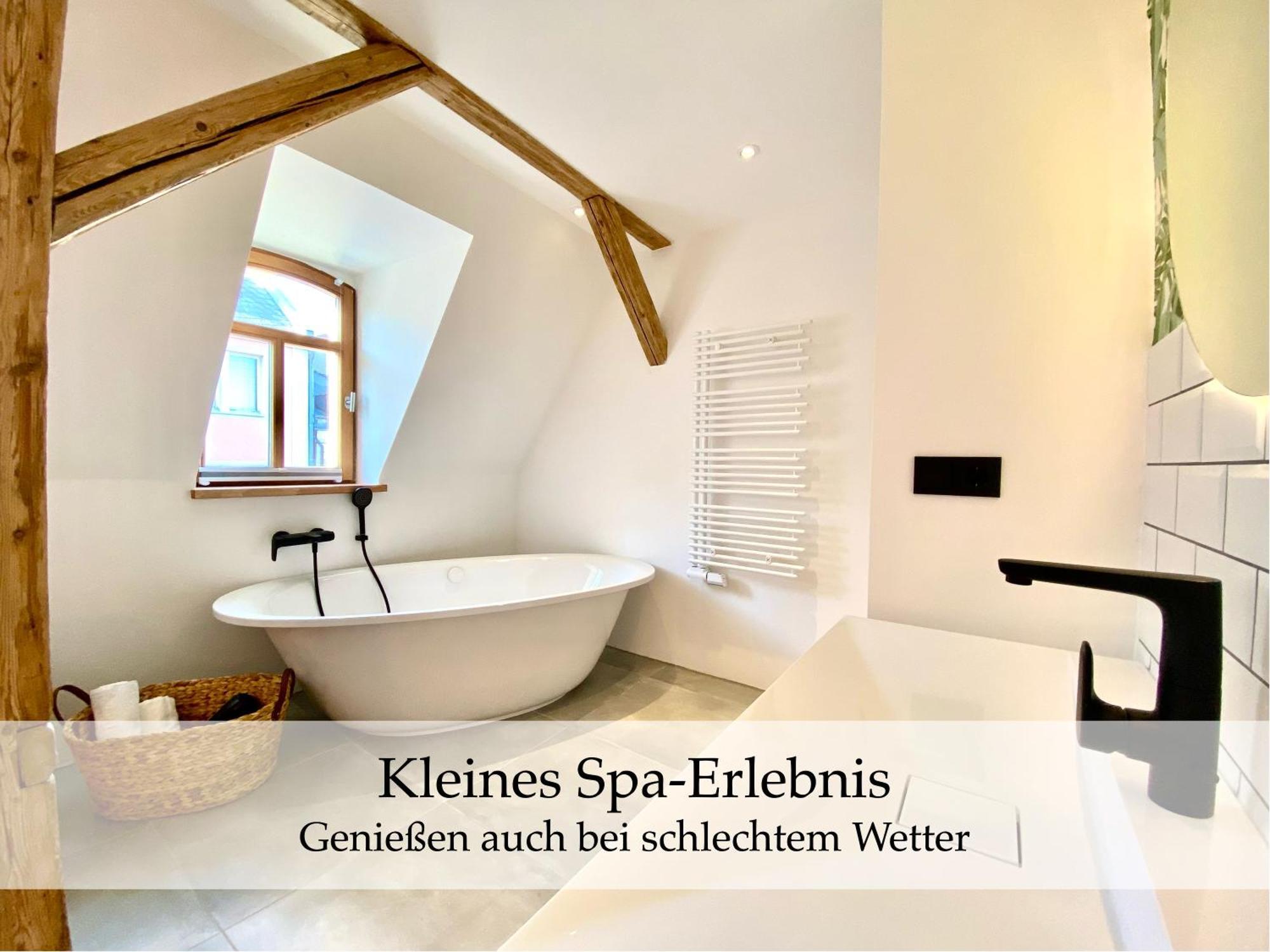 Zentrale 1-Zimmer-Ferienwohnung Mit Digitalem Check In Hof  Bagian luar foto